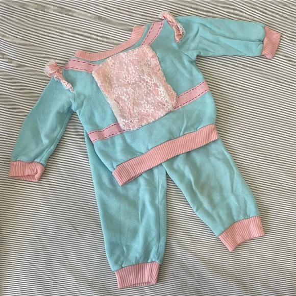 90s SEARS Toddler‎ 24MO Girls Sweater Set with Backpack Attached unique kids - Picture 3 of 9